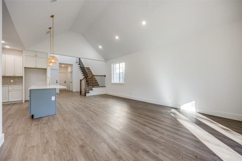 430 W Munson Street, Denison TX 75020 - Photo 6