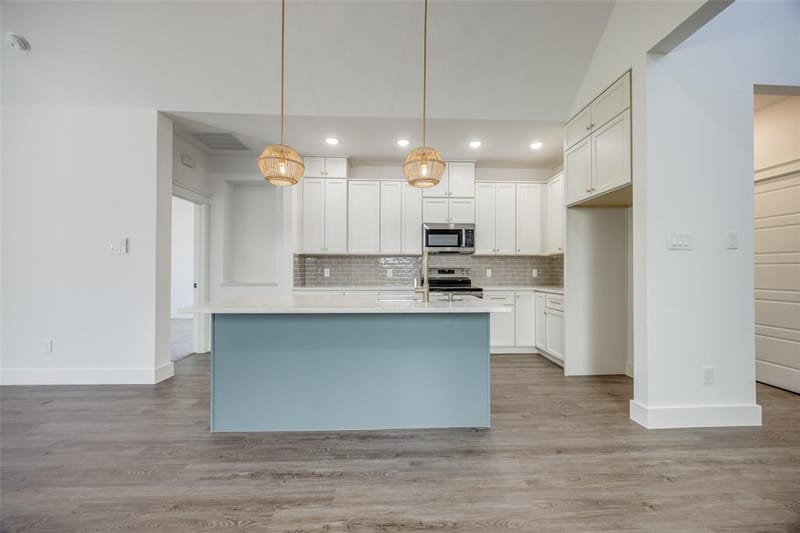430 W Munson Street, Denison TX 75020 - Photo 10