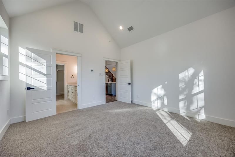 430 W Munson Street, Denison TX 75020 - Photo 14