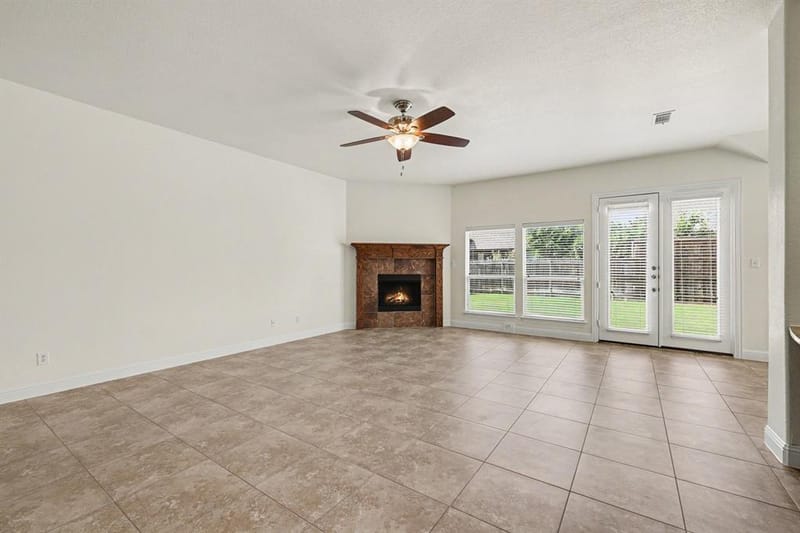 9546 Lance Drive, Frisco TX 75035 - Photo 5