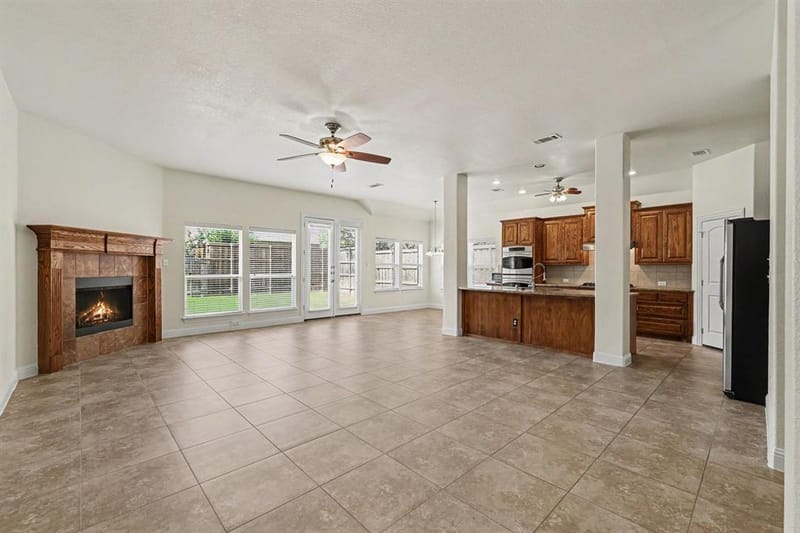 9546 Lance Drive, Frisco TX 75035 - Photo 10