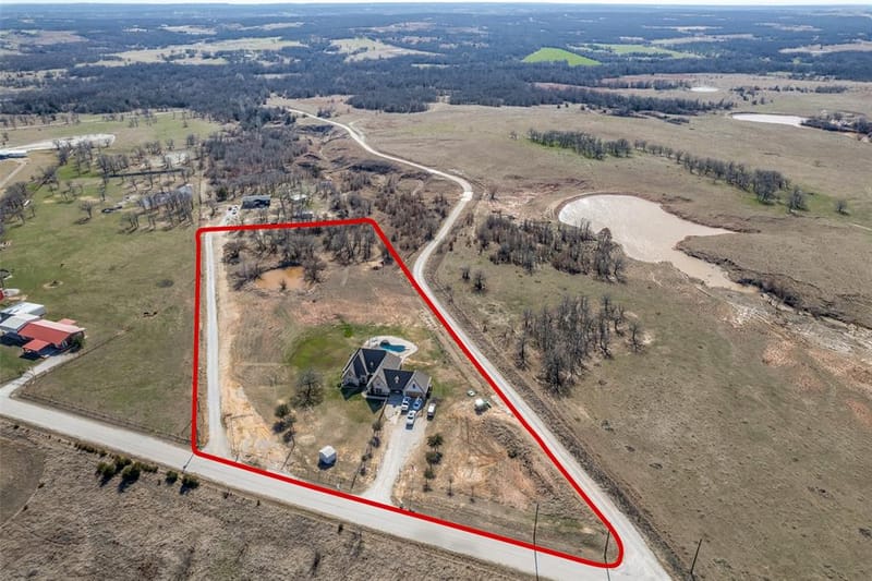 1233 County Road 3550, Paradise TX 76073 - Photo 29