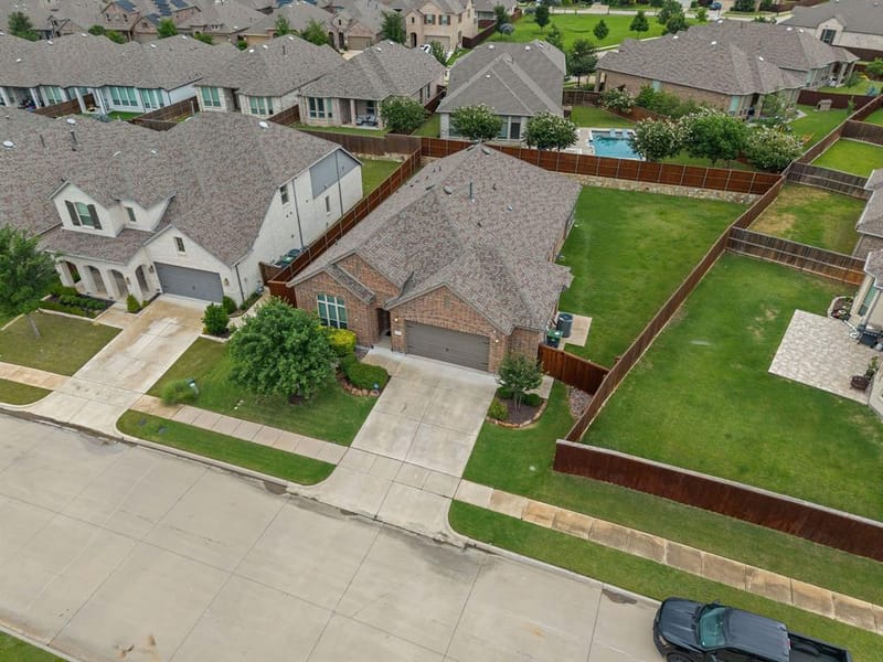 3912 Primrose Drive, Aubrey TX 76227