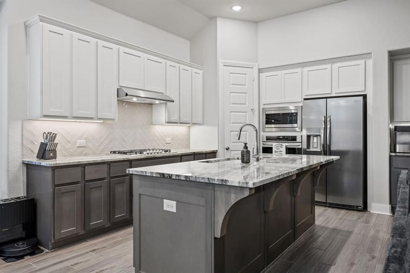 3912 Primrose Drive, Aubrey TX 76227 - Photo 5
