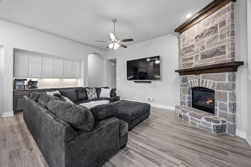 3912 Primrose Drive, Aubrey TX 76227 - Photo 8