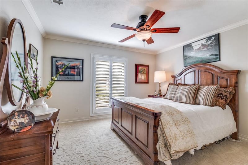 9159 Dunmore Drive, Dallas TX 75231 - Photo 13