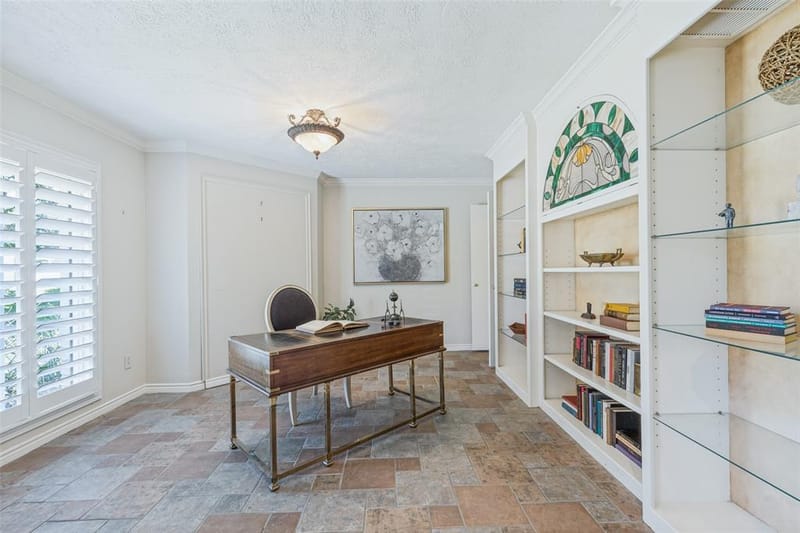 9159 Dunmore Drive, Dallas TX 75231 - Photo 12