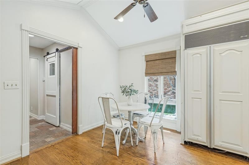 9159 Dunmore Drive, Dallas TX 75231 - Photo 9