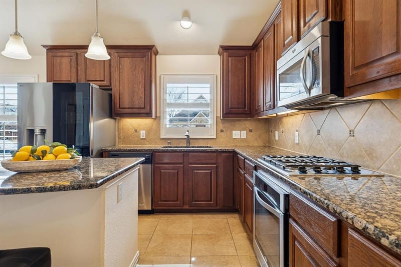 1517 Martin Creek Drive, Little Elm TX 75068 - Photo 8