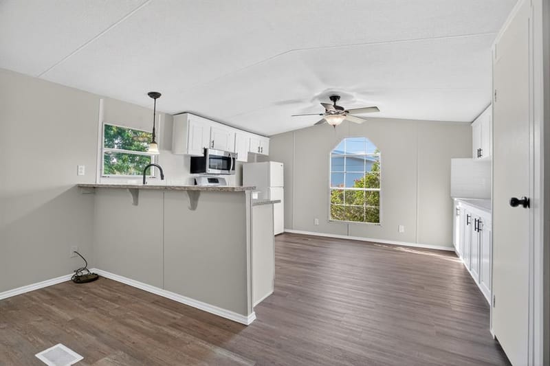 7601 River Run, Granbury TX 76049 - Photo 9