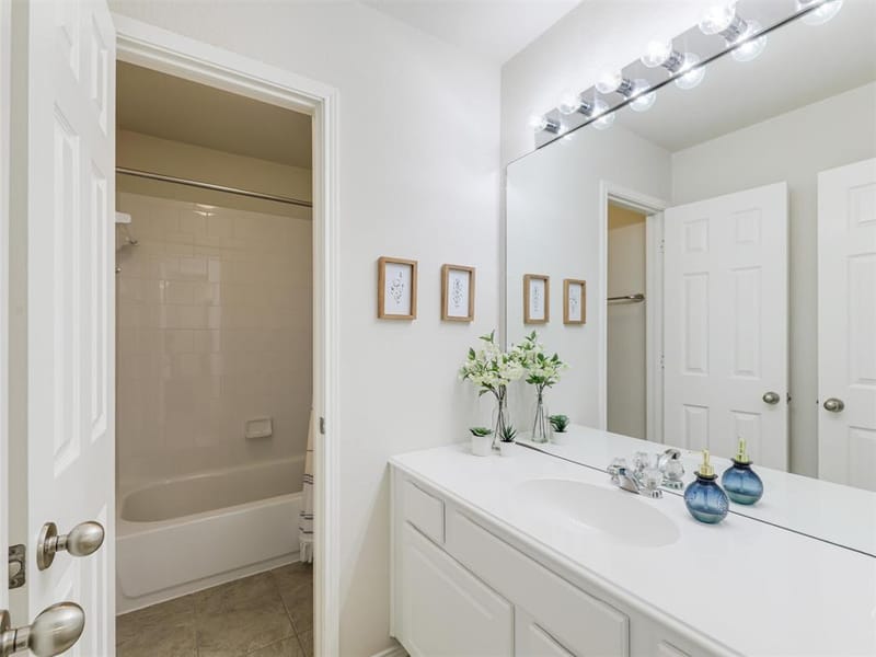 2373 Falcon Point Drive, Frisco TX 75033 - Photo 28