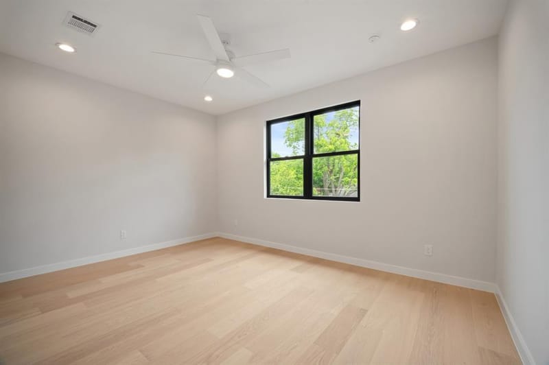 4241 Somerville Avenue, Dallas TX 75206 - Photo 33