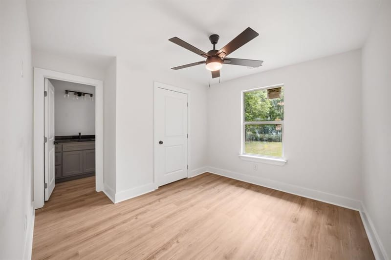 1503 E 9th Avenue, Corsicana TX 75110 - Photo 14