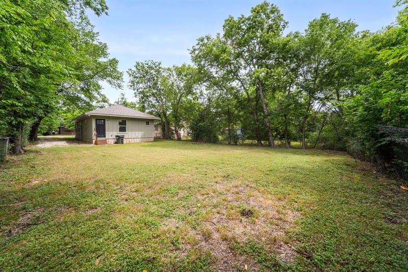 1503 E 9th Avenue, Corsicana TX 75110 - Photo 19
