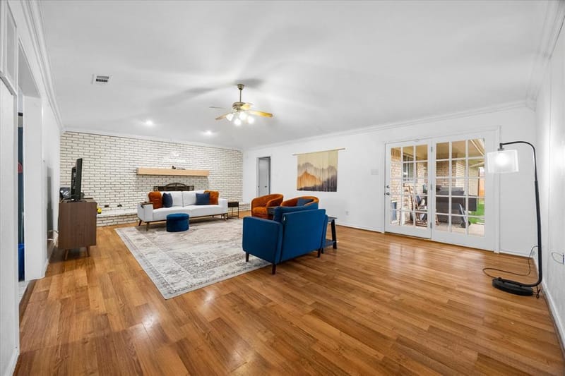 3502 Winnetka Street, Garland TX 75043 - Photo 4