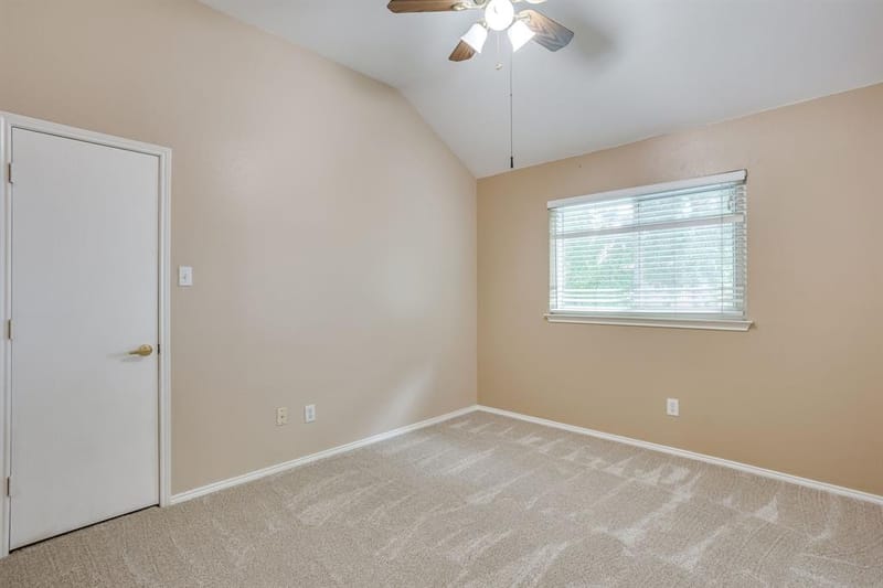 4917 Dougal Avenue, Fort Worth TX 76137 - Photo 27