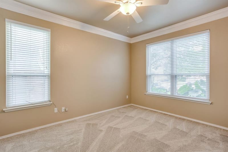 4917 Dougal Avenue, Fort Worth TX 76137 - Photo 7