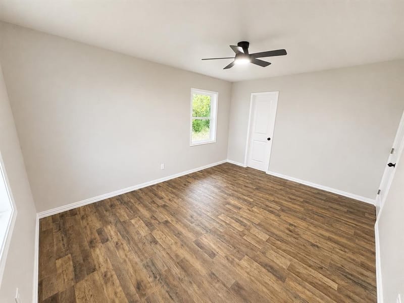 105 Paige Street, Weatherford TX 76088 - Photo 11