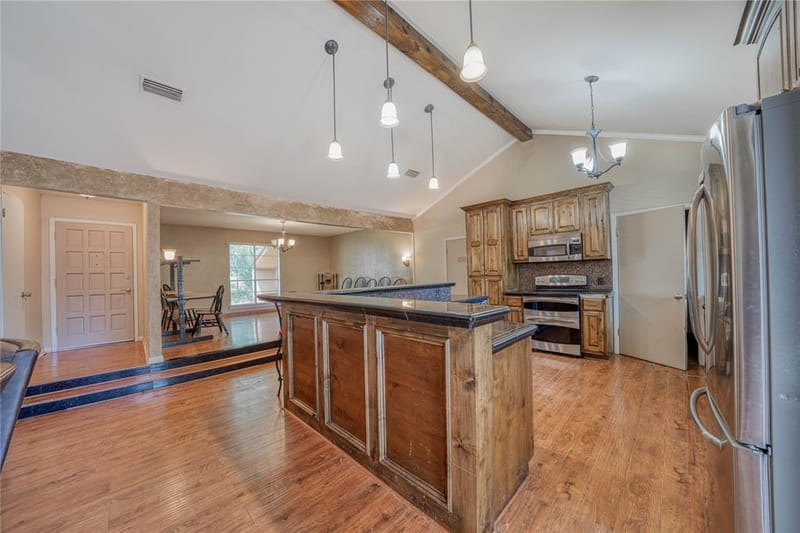 1006 Rikkity Lane, Mount Pleasant TX 75455 - Photo 7