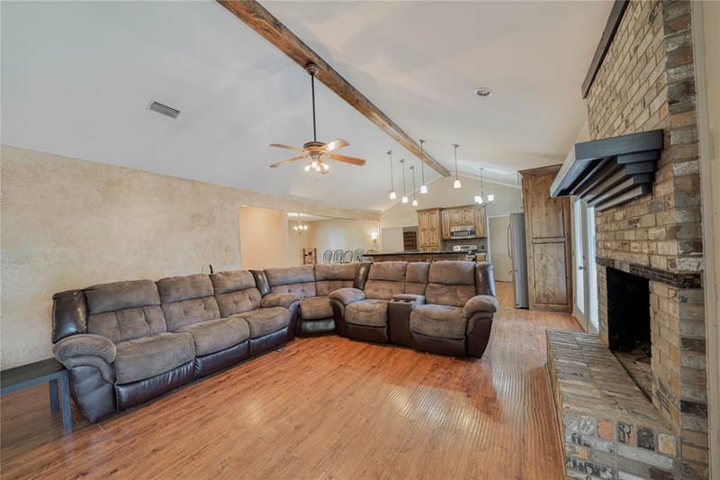 1006 Rikkity Lane, Mount Pleasant TX 75455 - Photo 4