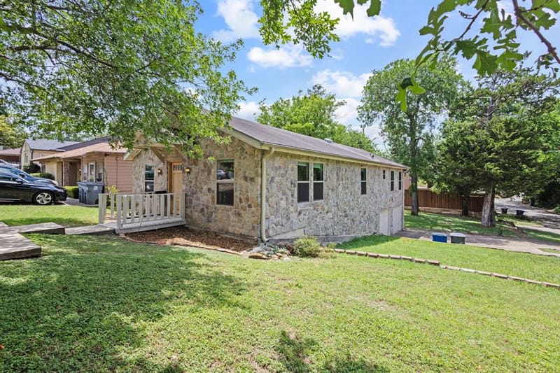 1303 Arizona Avenue, Dallas TX 75216 - Photo 4