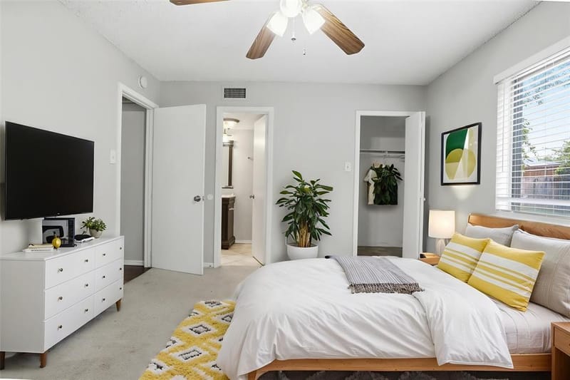 6735 Woodhill Road, Dallas TX 75217 - Photo 7