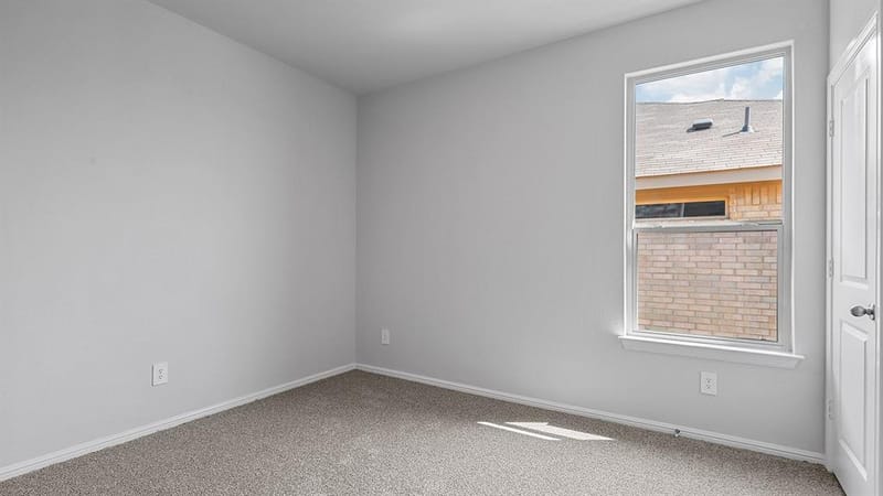 435 SUNDAY SILENCE Way, Granbury TX 76049 - Photo 26