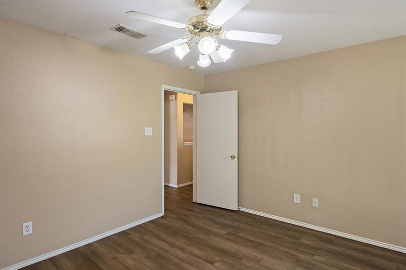 2301 Brookview Drive, McKinney TX 75072 - Photo 6