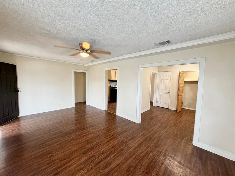 1140 Faulkner Lane, Waco TX 76704 - Photo 3