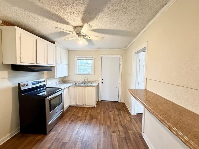 1140 Faulkner Lane, Waco TX 76704 - Photo 9