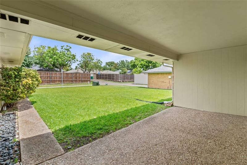 1915 Camden Way, Carrollton TX 75007 - Photo 26