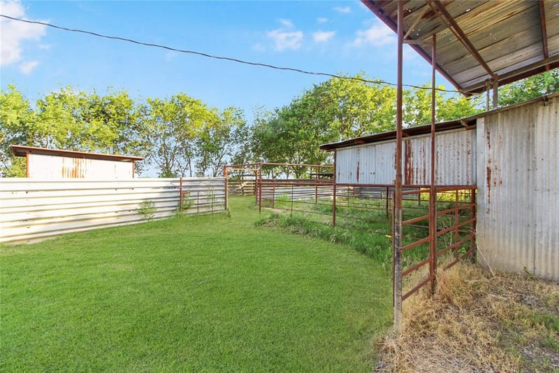 455 Hughes Cemetery Road, Italy TX 76651 - Photo 38