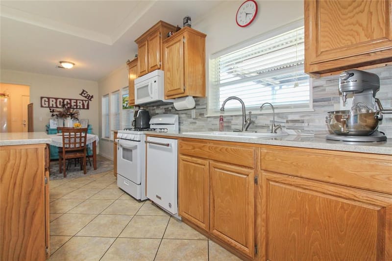 455 Hughes Cemetery Road, Italy TX 76651 - Photo 10