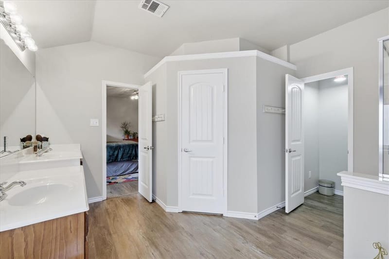 327 Montana Trail, Murphy TX 75094 - Photo 6