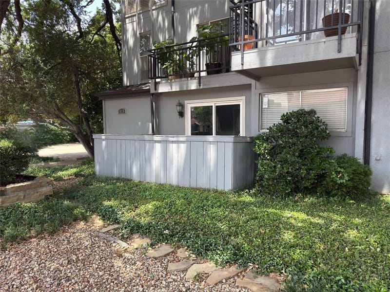 4020 Holland Avenue # 106, Dallas TX 75219 - Photo 14