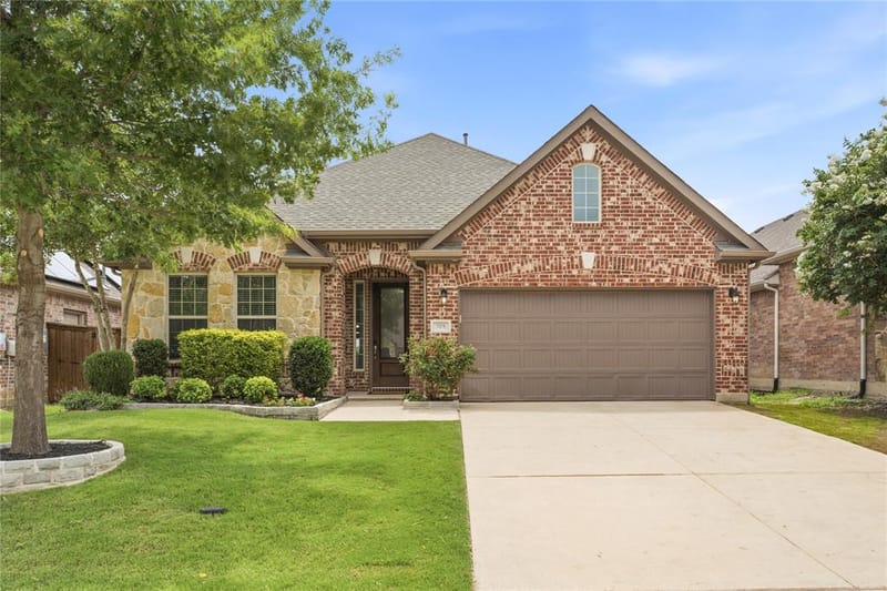 705 Llano Falls Drive, McKinney TX 75071 - Photo 3
