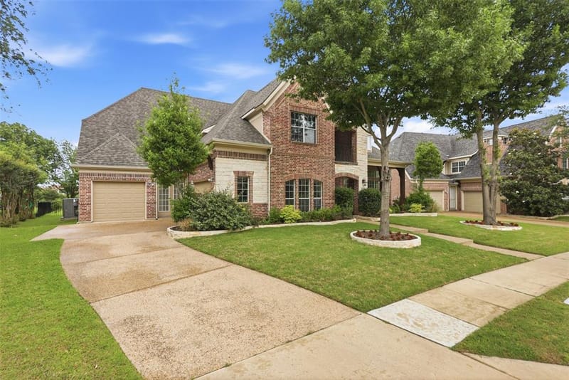2841 Meadow Ridge Drive, Prosper TX 75078 - Photo 2