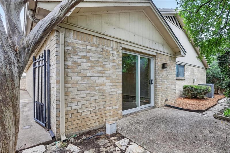 4083 Hidden View Circle, Fort Worth TX 76109 - Photo 38