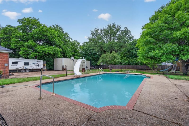 437 Craig Street, Hillsboro TX 76645 - Photo 31