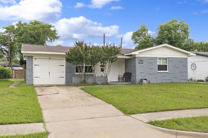 517 Hardy Drive, Garland TX 75041 - Photo 2