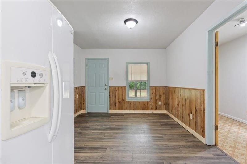 802 Avenue A, Valley Mills TX 76689 - Photo 16