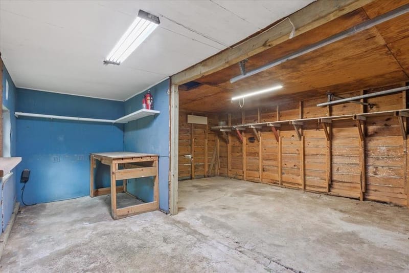 802 Avenue A, Valley Mills TX 76689 - Photo 25