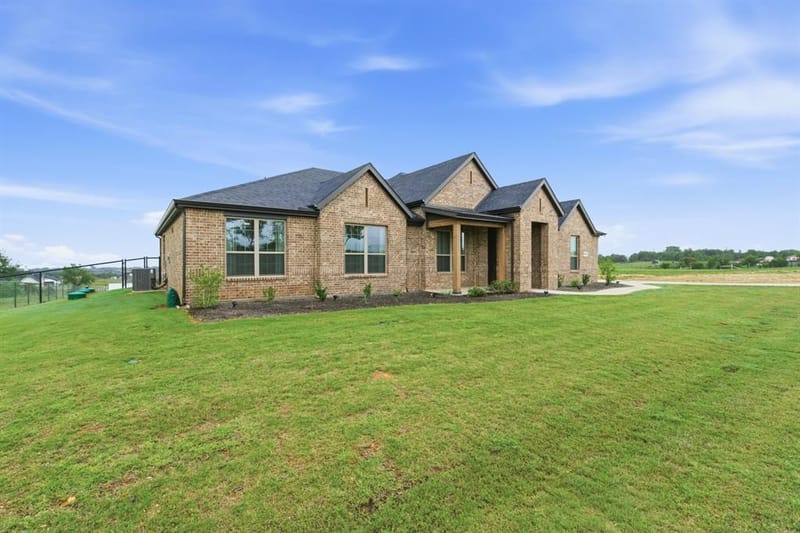 8800 Prather Road, Springtown TX 76082 - Photo 5