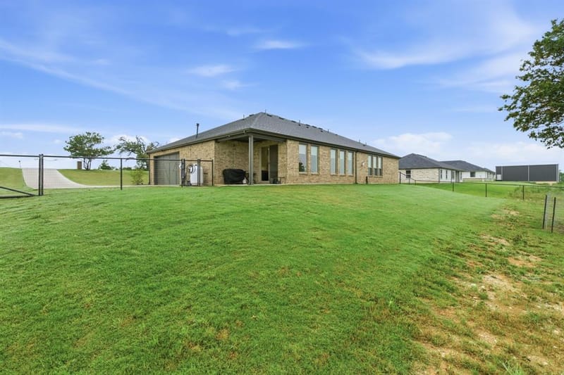 8800 Prather Road, Springtown TX 76082 - Photo 37
