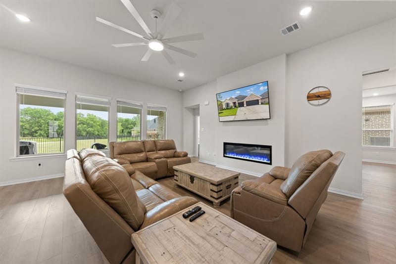 2233 Corbera Drive, Little Elm TX 75068 - Photo 13