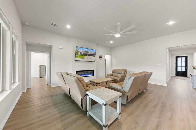 2233 Corbera Drive, Little Elm TX 75068 - Photo 14