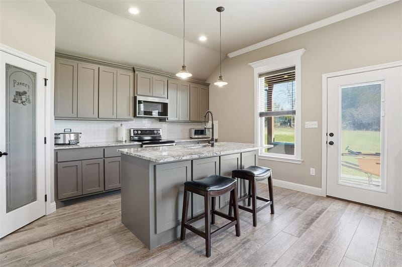 5007 Terlingua Drive, Granbury TX 76048 - Photo 13