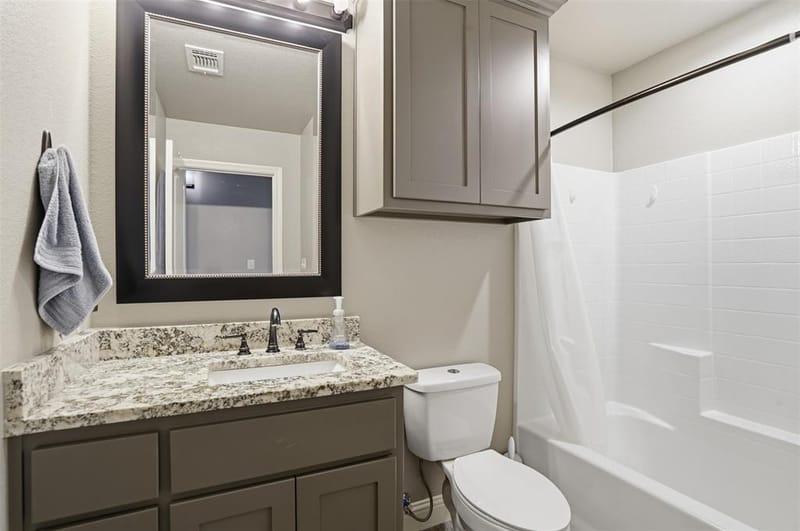 5007 Terlingua Drive, Granbury TX 76048 - Photo 28