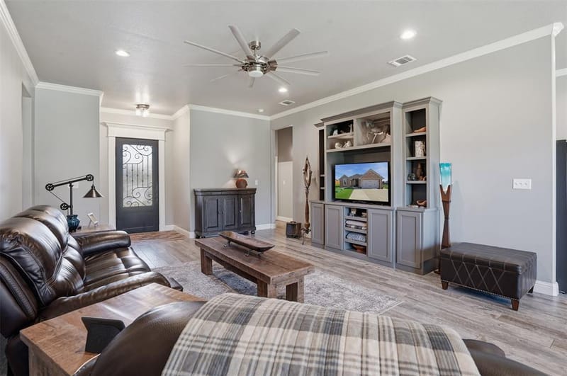 5007 Terlingua Drive, Granbury TX 76048 - Photo 8