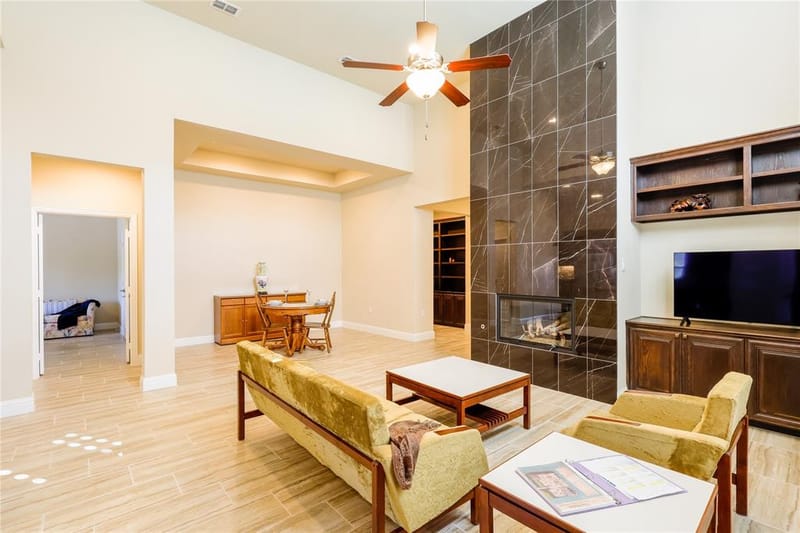 878 Hatton Sumner Place, Arlington TX 76005 - Photo 6